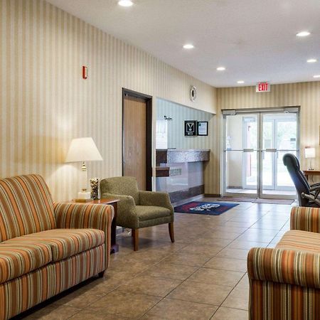 Quality Inn Brookings-University Экстерьер фото