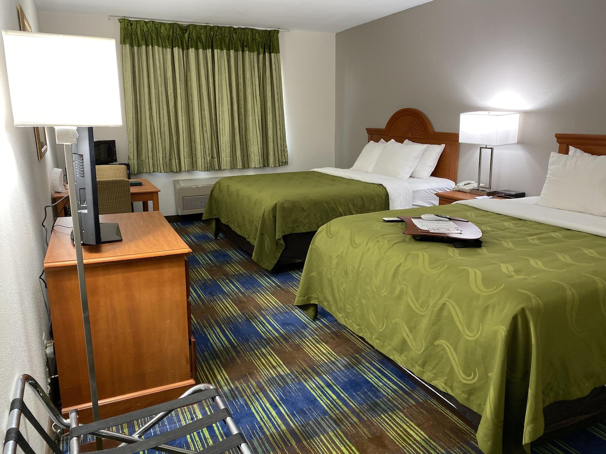 Quality Inn Brookings-University Экстерьер фото