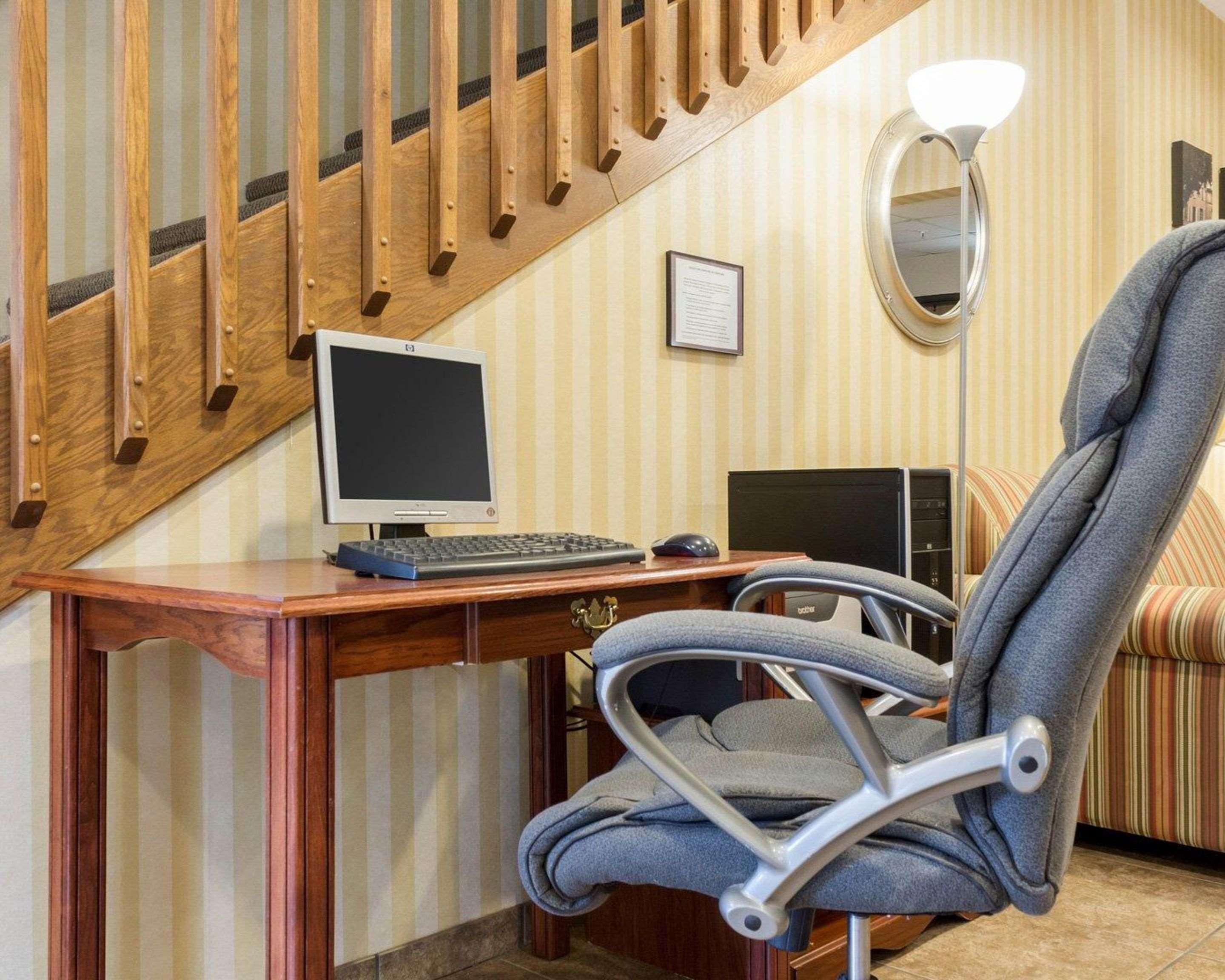 Quality Inn Brookings-University Экстерьер фото