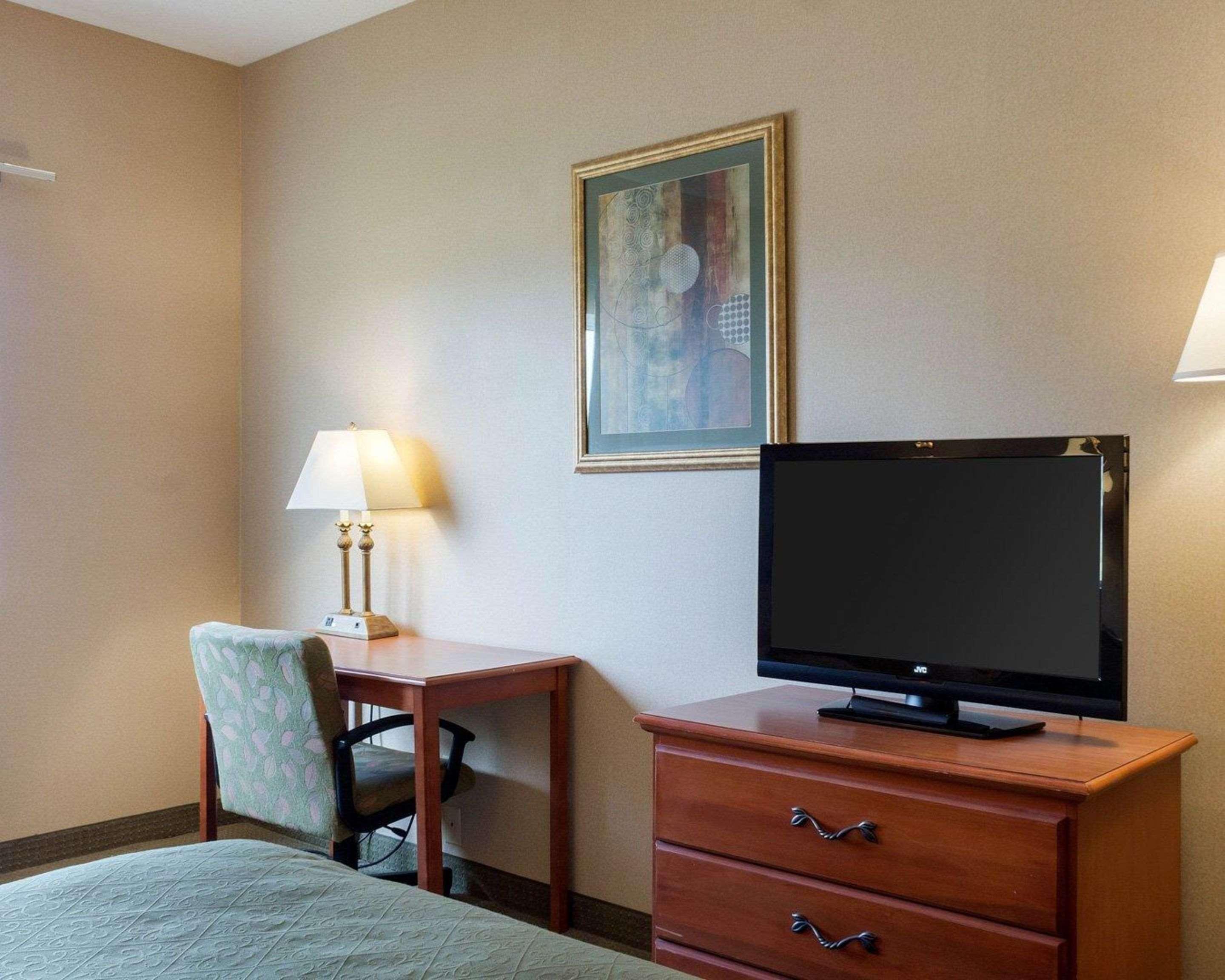 Quality Inn Brookings-University Экстерьер фото