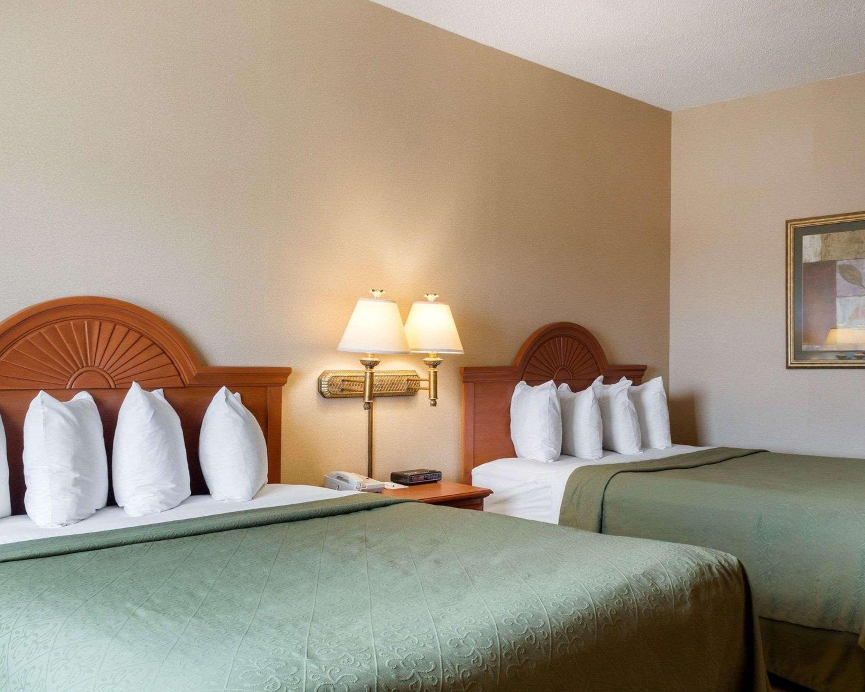 Quality Inn Brookings-University Экстерьер фото