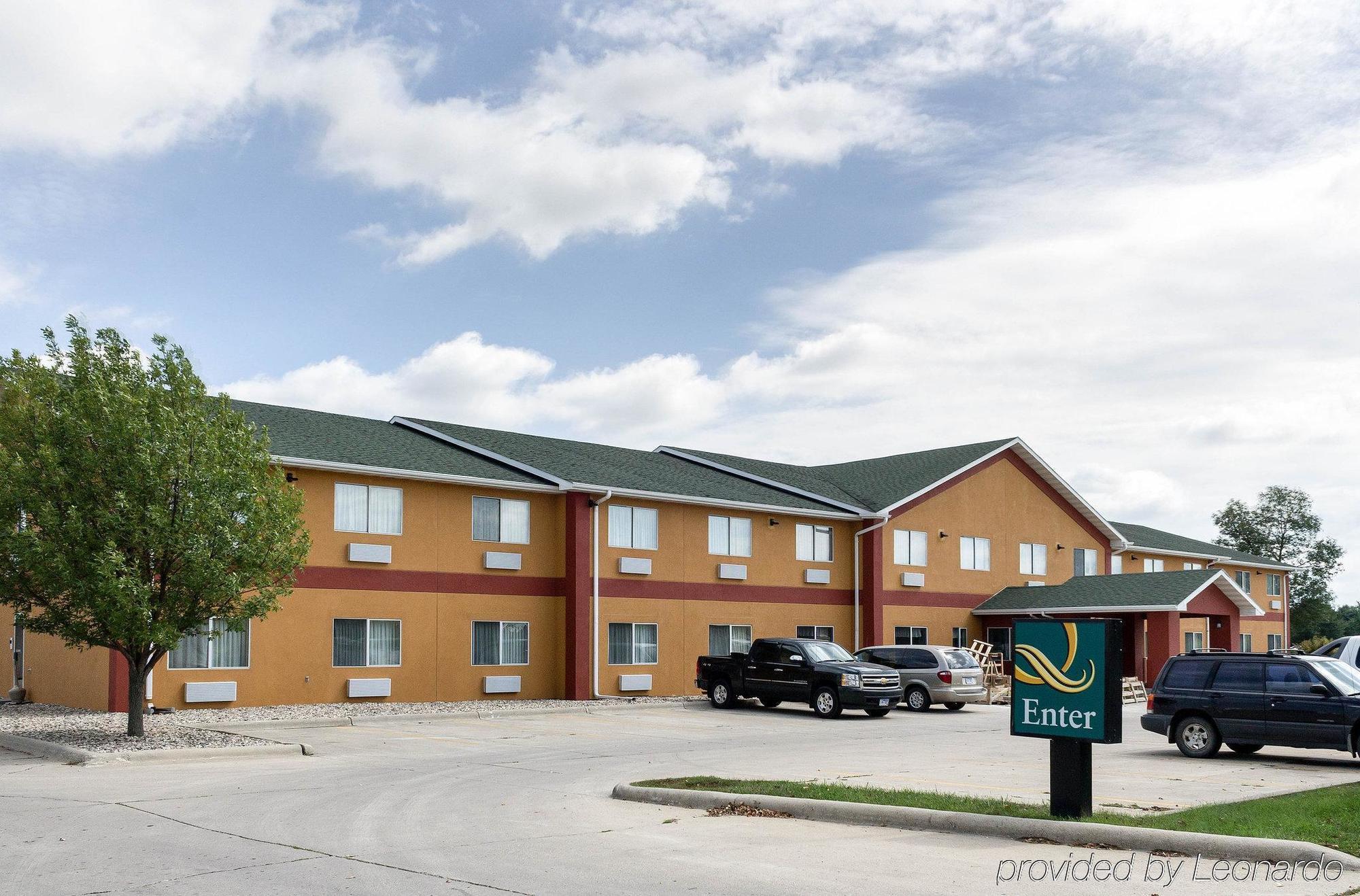 Quality Inn Brookings-University Экстерьер фото