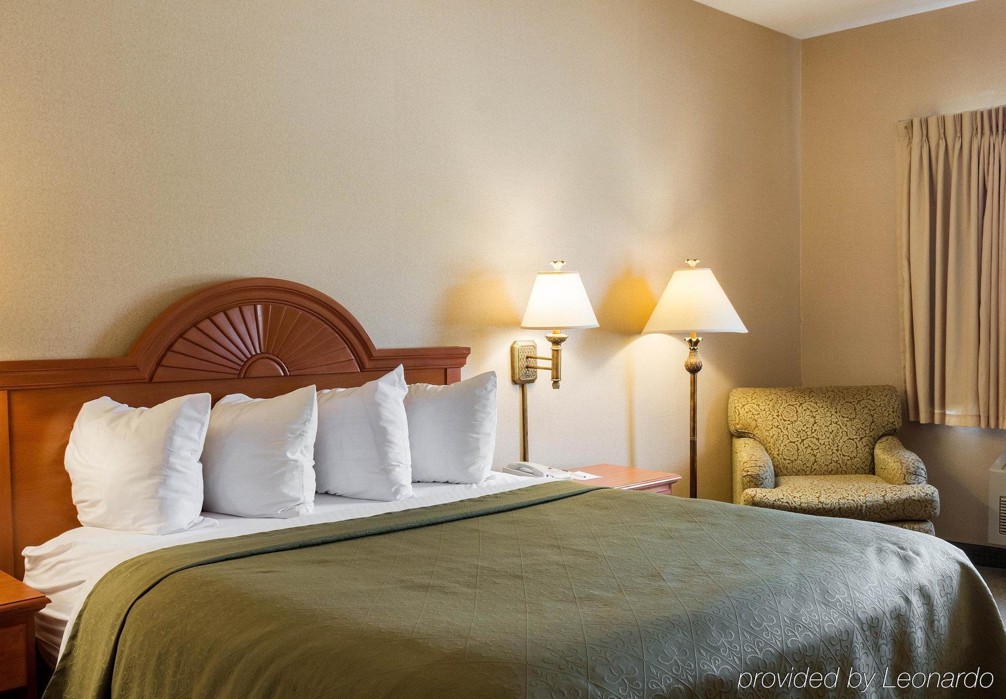Quality Inn Brookings-University Экстерьер фото
