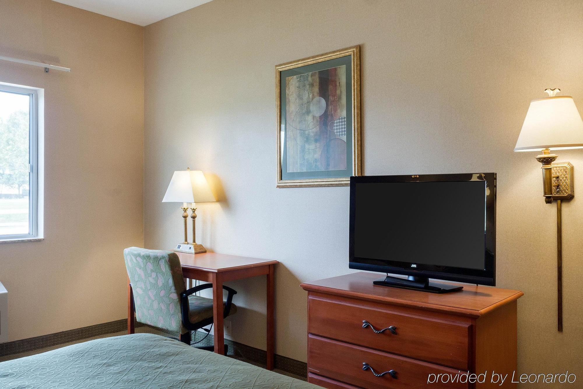Quality Inn Brookings-University Экстерьер фото