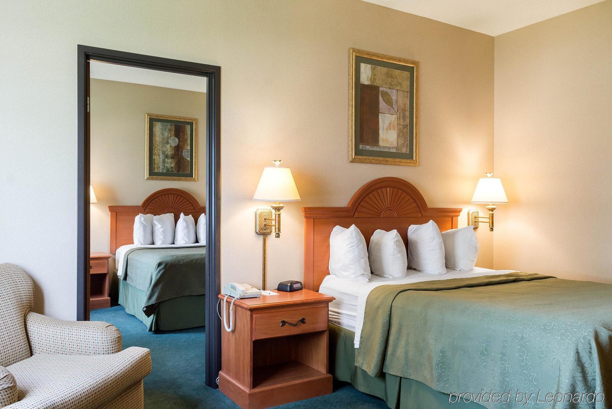 Quality Inn Brookings-University Экстерьер фото