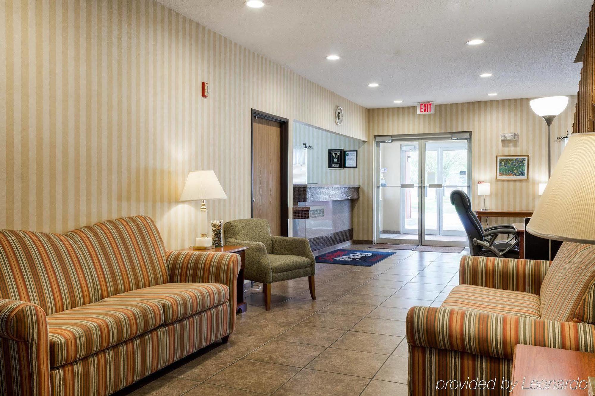 Quality Inn Brookings-University Экстерьер фото